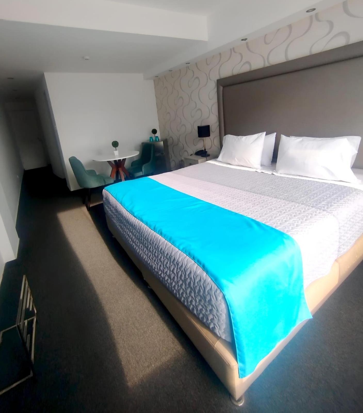 Hotel Miraflores Boutique 3*